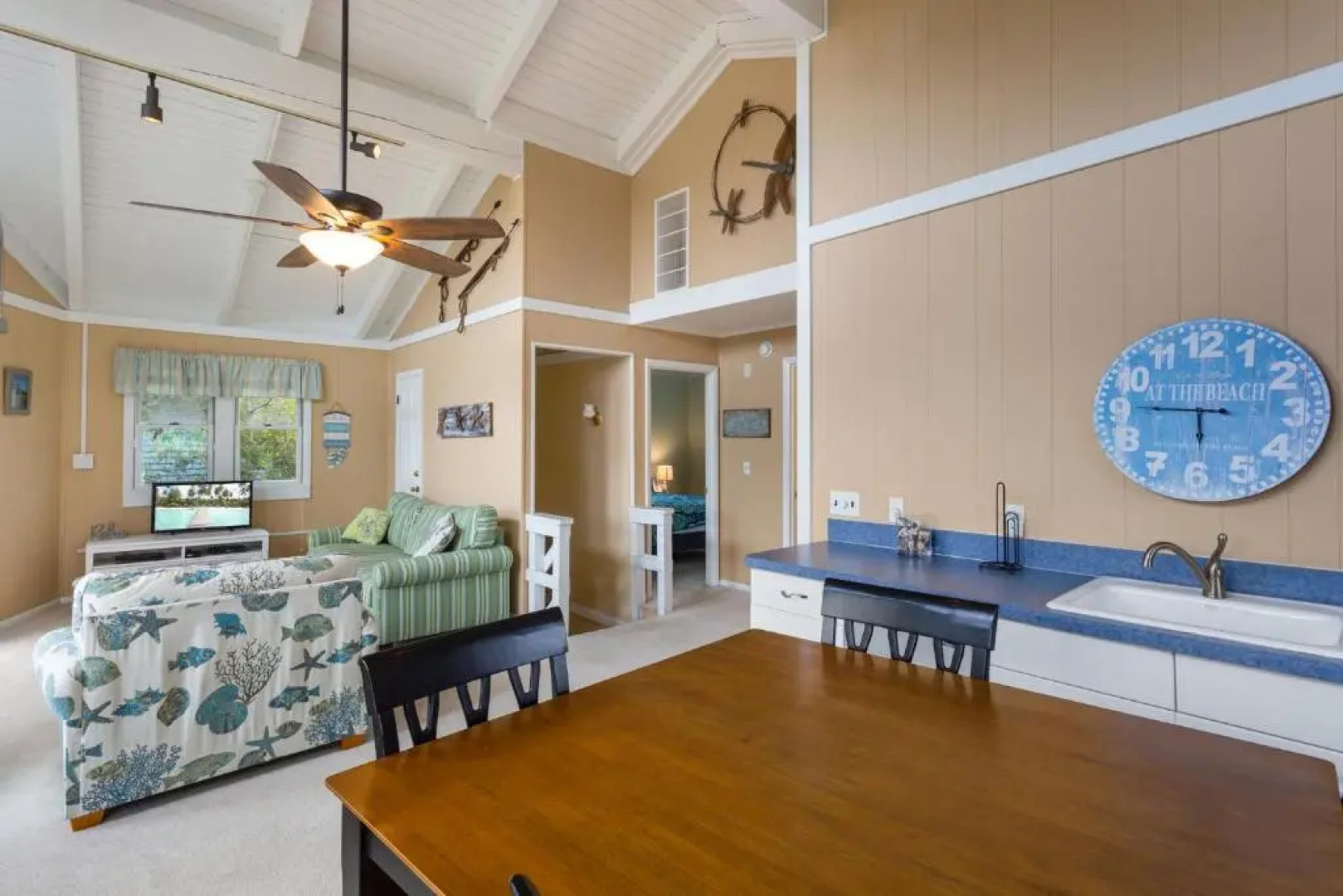 1655 - Dragonfly Cove