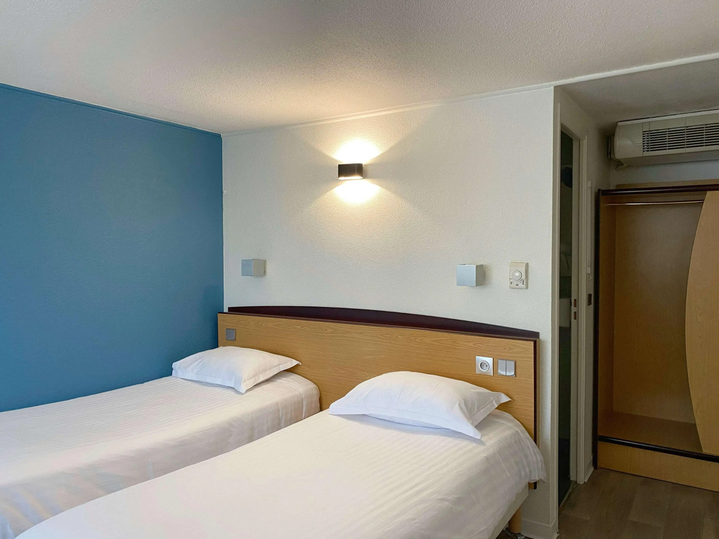 Hotel Kyriad Direct Roanne