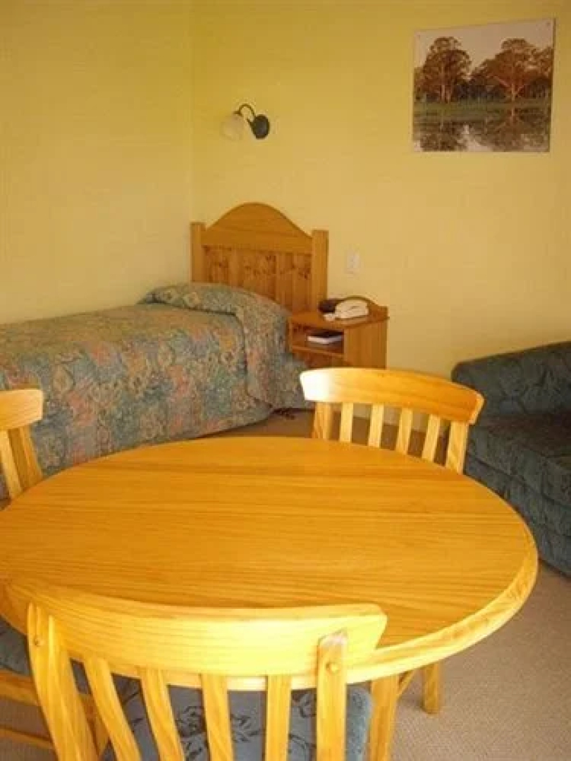 Chardonnay Lodge