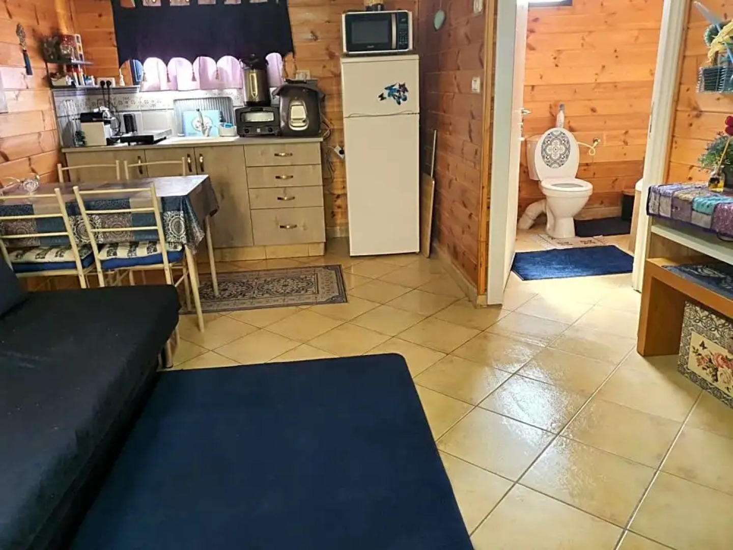 Zimmer Belev HaKikar- Dead sea