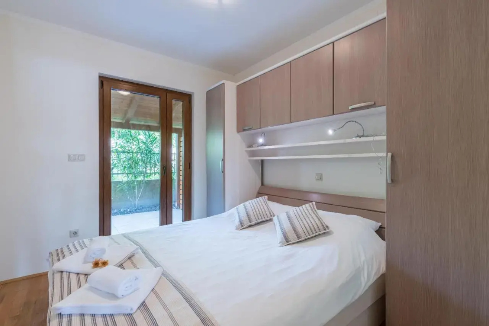 Apartments Insula Aurea