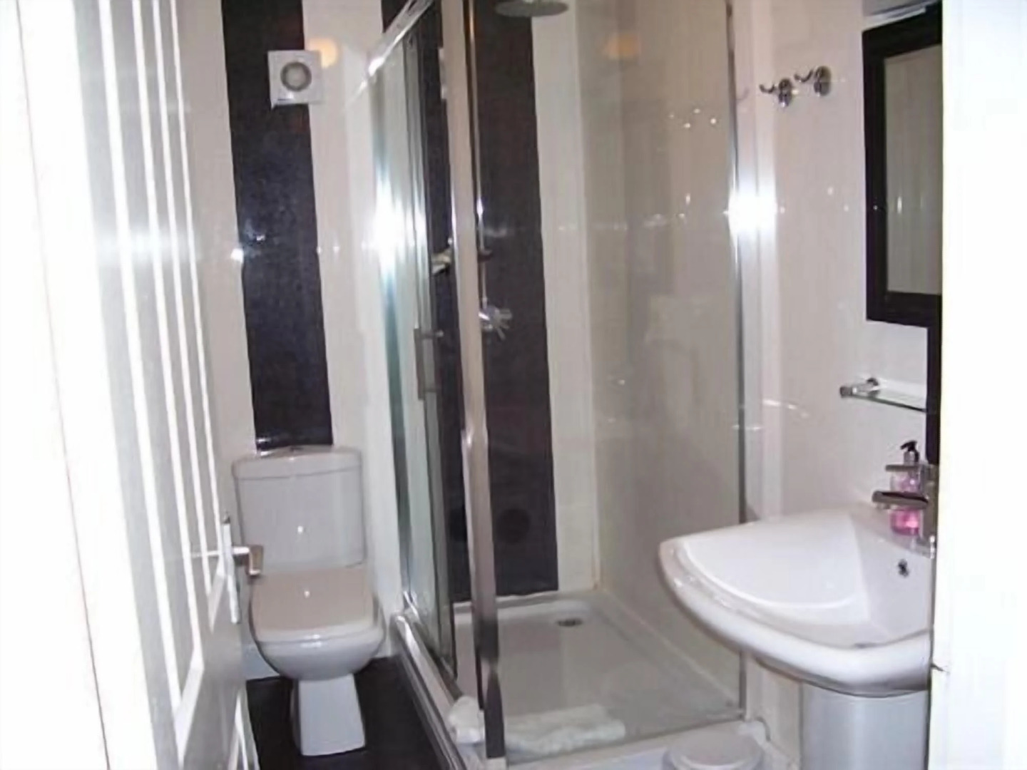 Green Bank Guest House