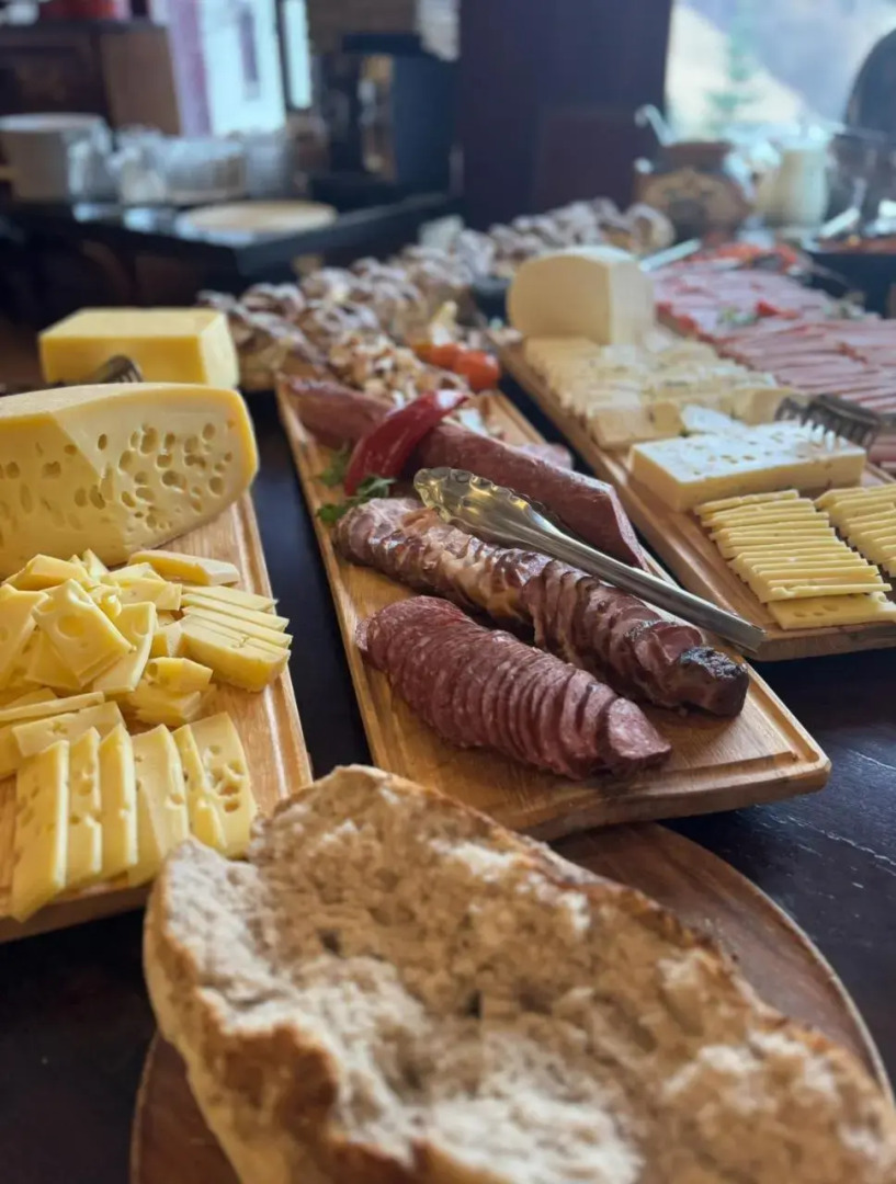 Pensiunea Poiana Izvoarelor