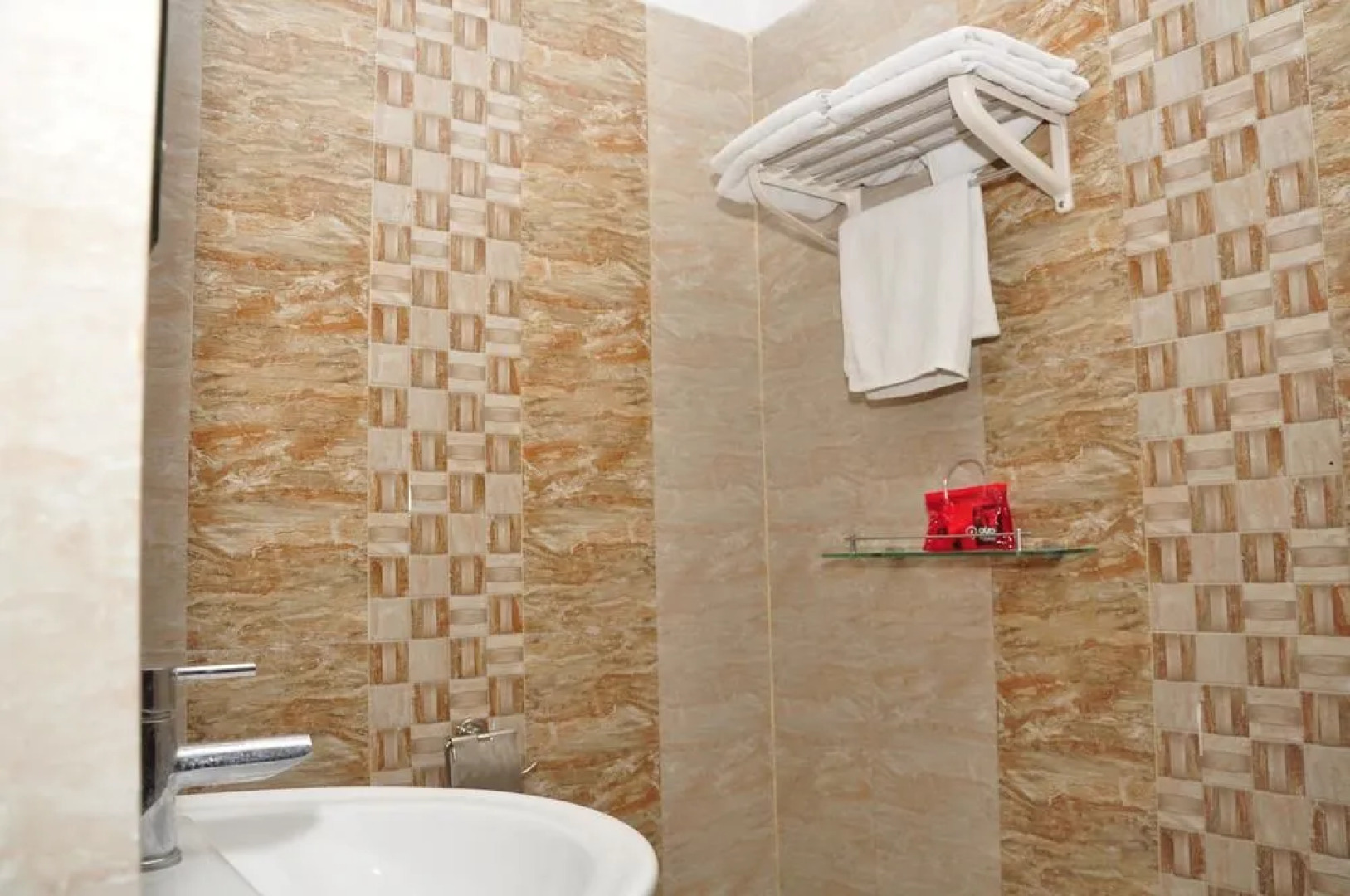 Hotel Star Metro Inn By GRB