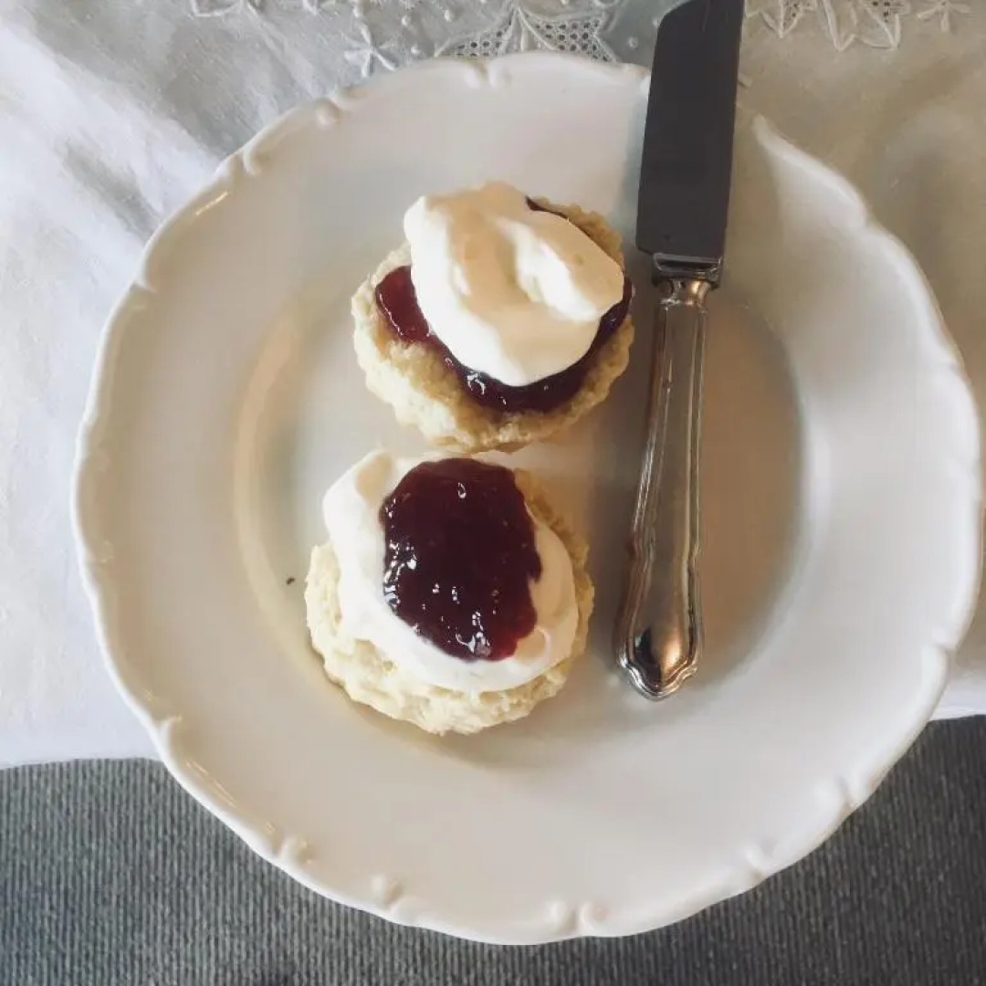 House on the Hill Bed & Breakfast