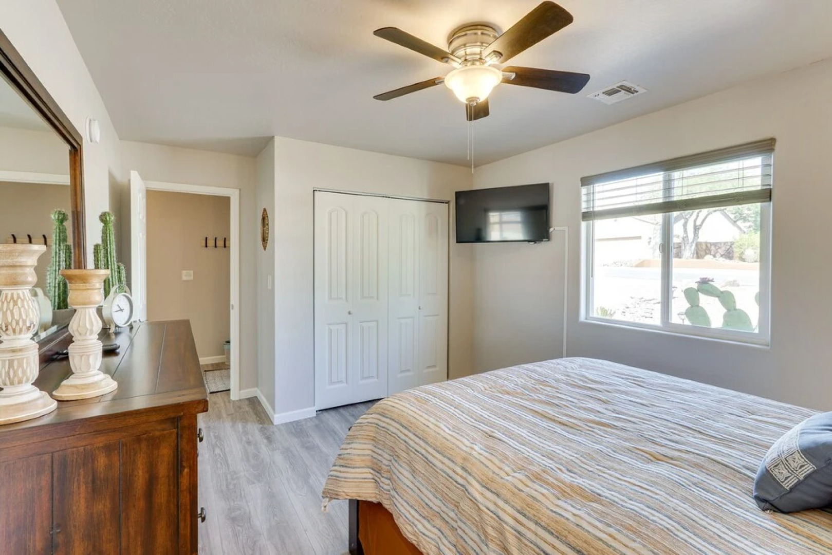 Gold Canyon Vacation w/ Private Patio & Fire Pit!