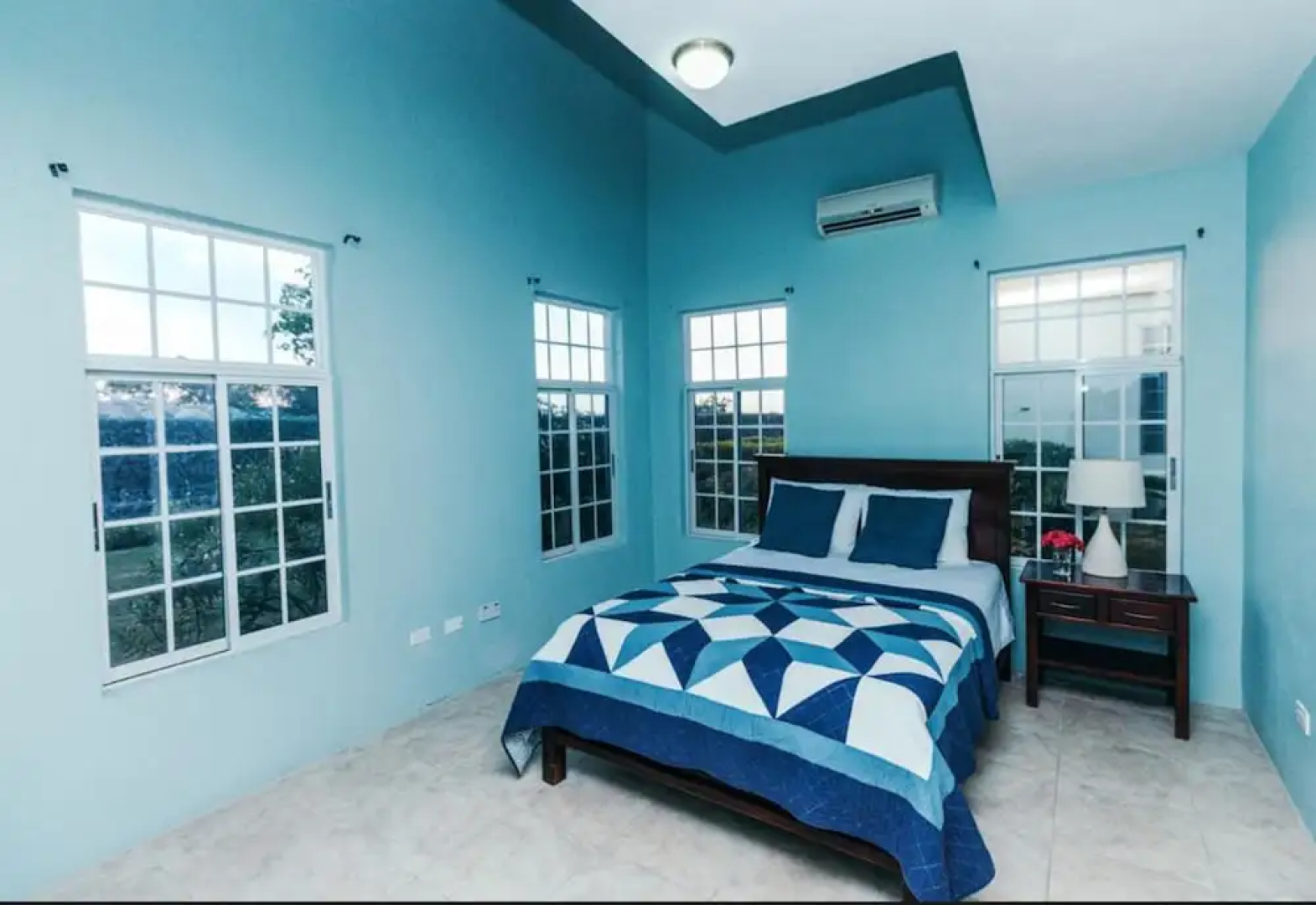 Paradise  Beach Front Apartment