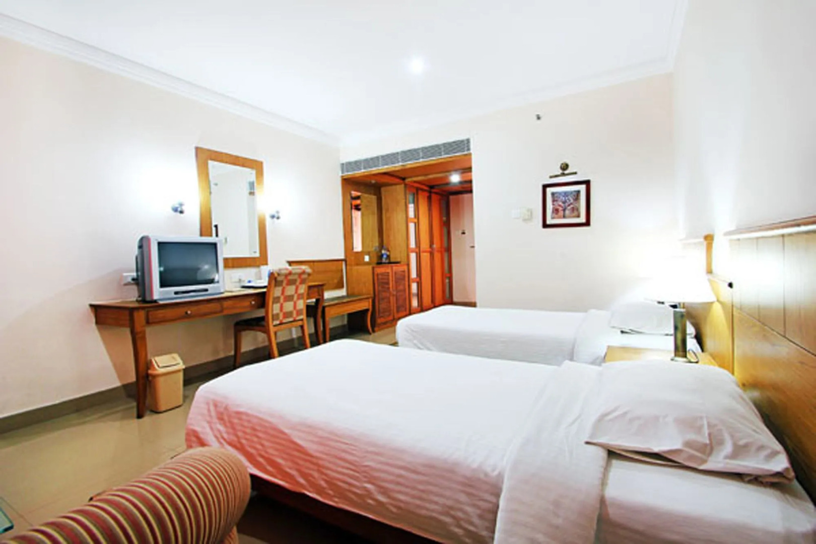 The Dunes Continental