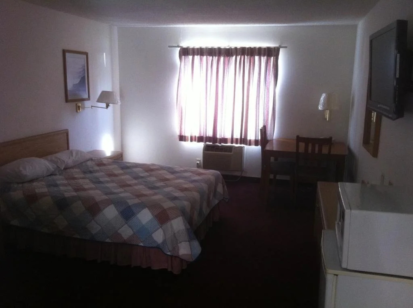 Homestay Suites - Studios & Spas