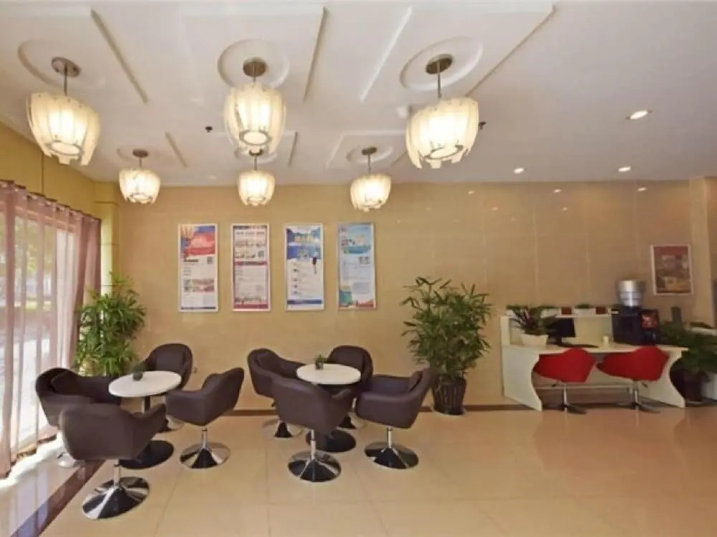 GreenTree Alliance Jiangsu Yangzhou Hanjiang Middle Road Libao Square Hotel