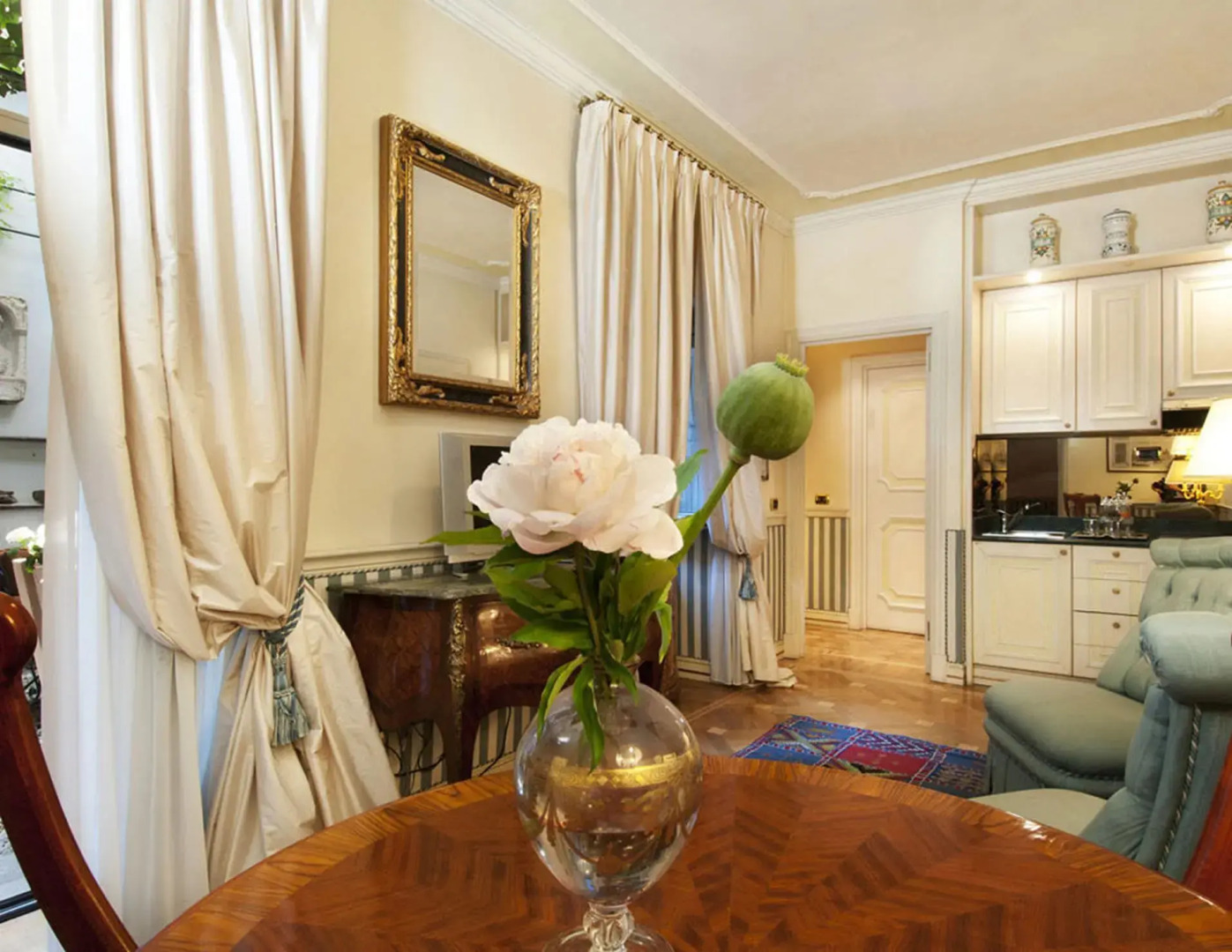 Petit Palais Hotel De Charme