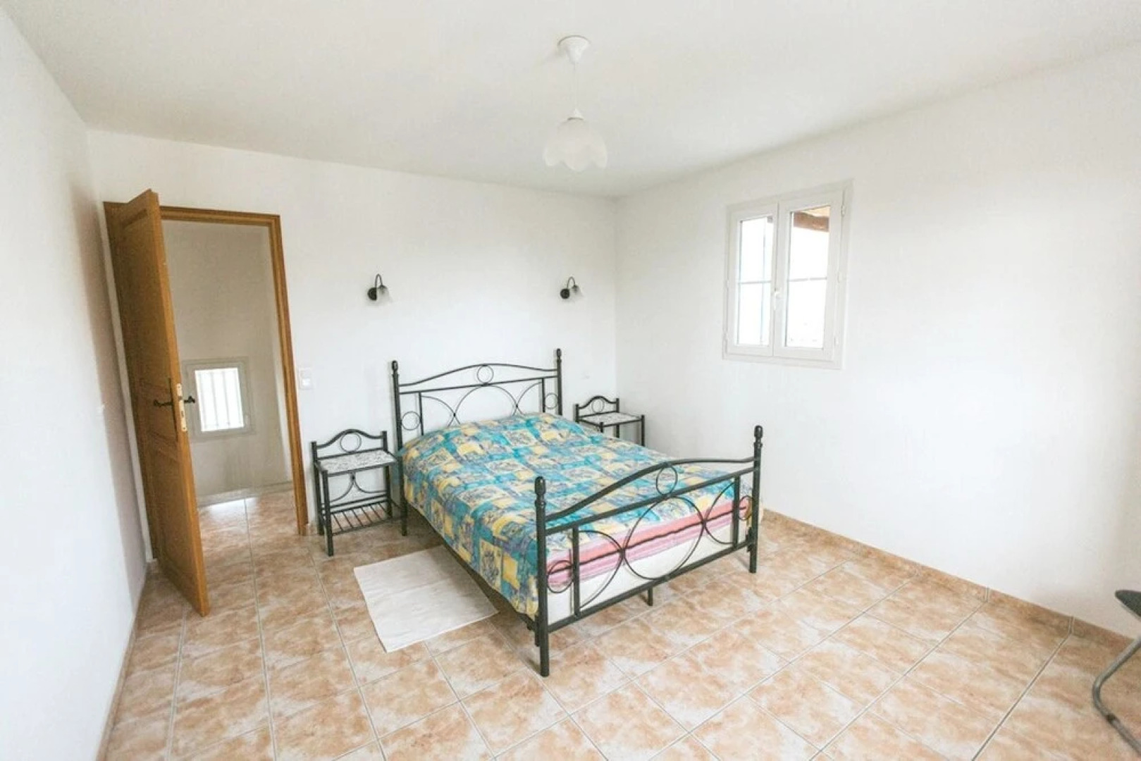 House With 3 Bedrooms in Saint-pierre-de-vassols, With Private Pool, E