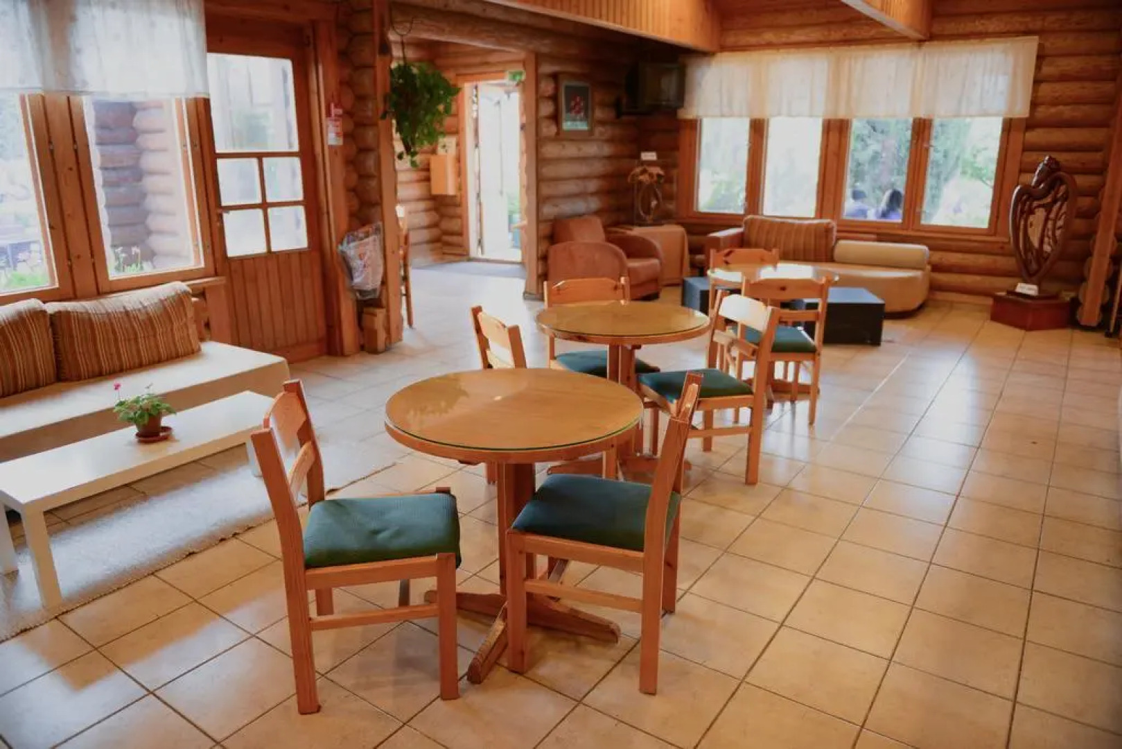 Logos hotel in Yad Hashmona