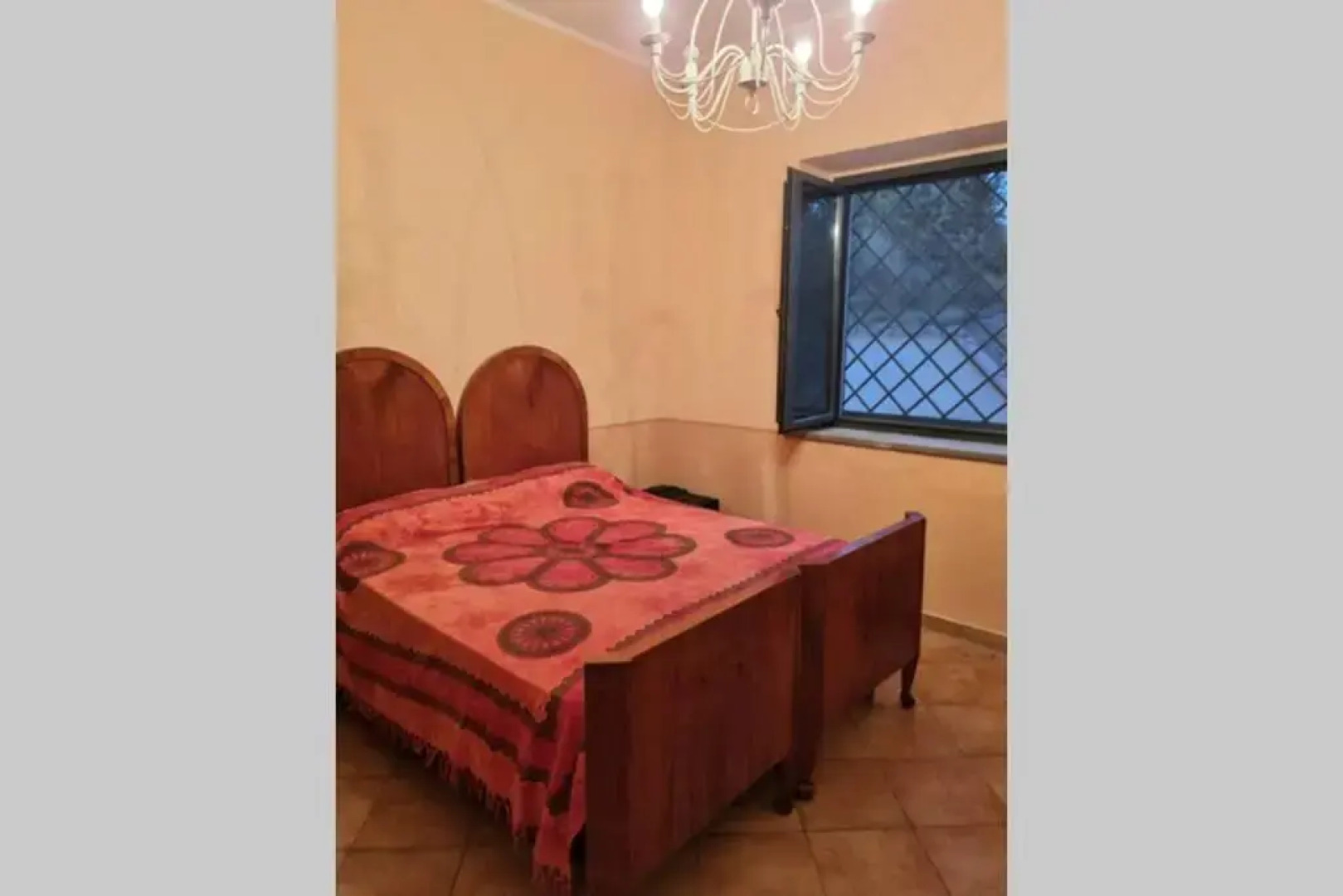 Villa in 8 Ettari di Campagna, a 20' Dal Mare