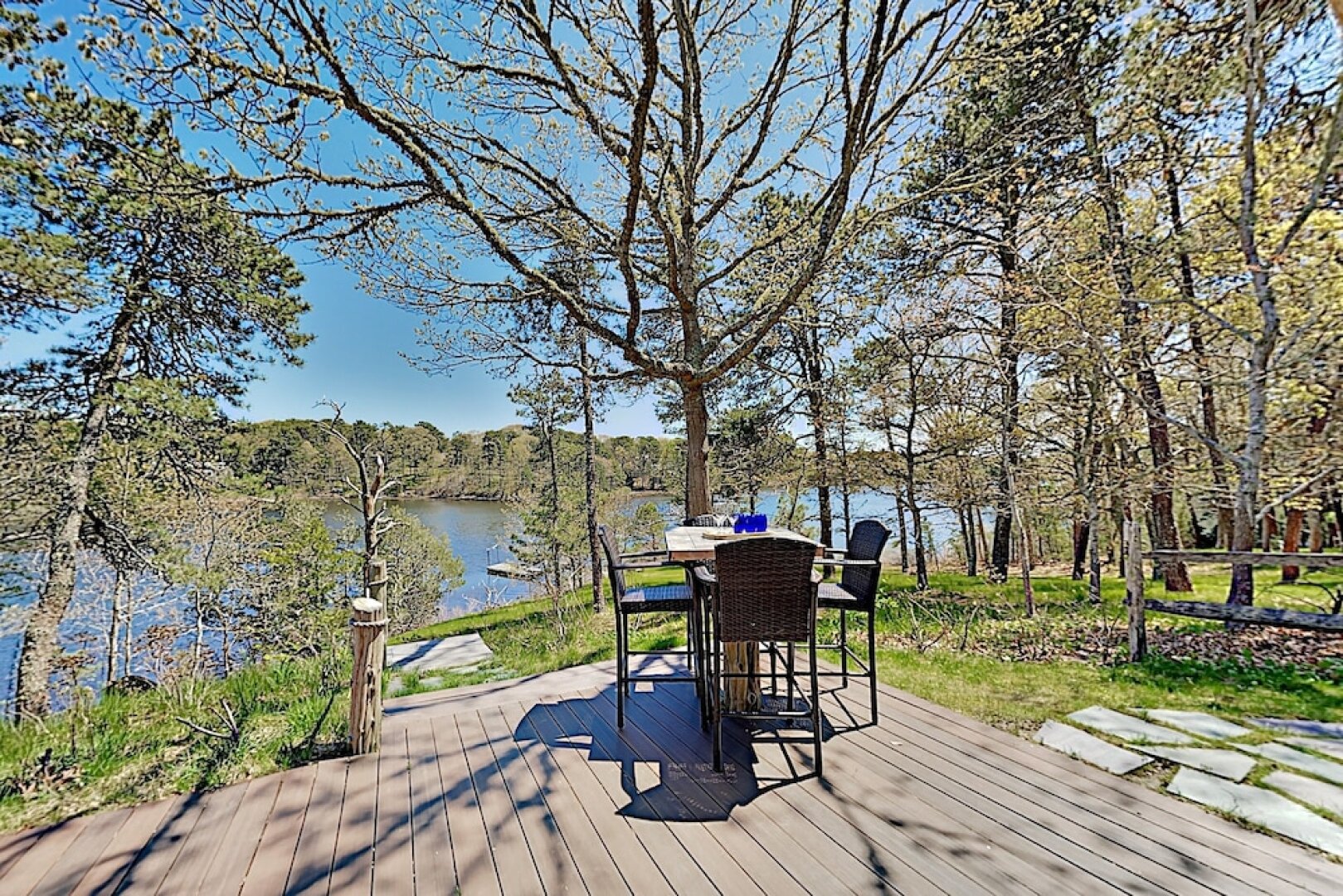 32 Crosby Lane Home 3 Bedrooms 2.5 Bathrooms Home