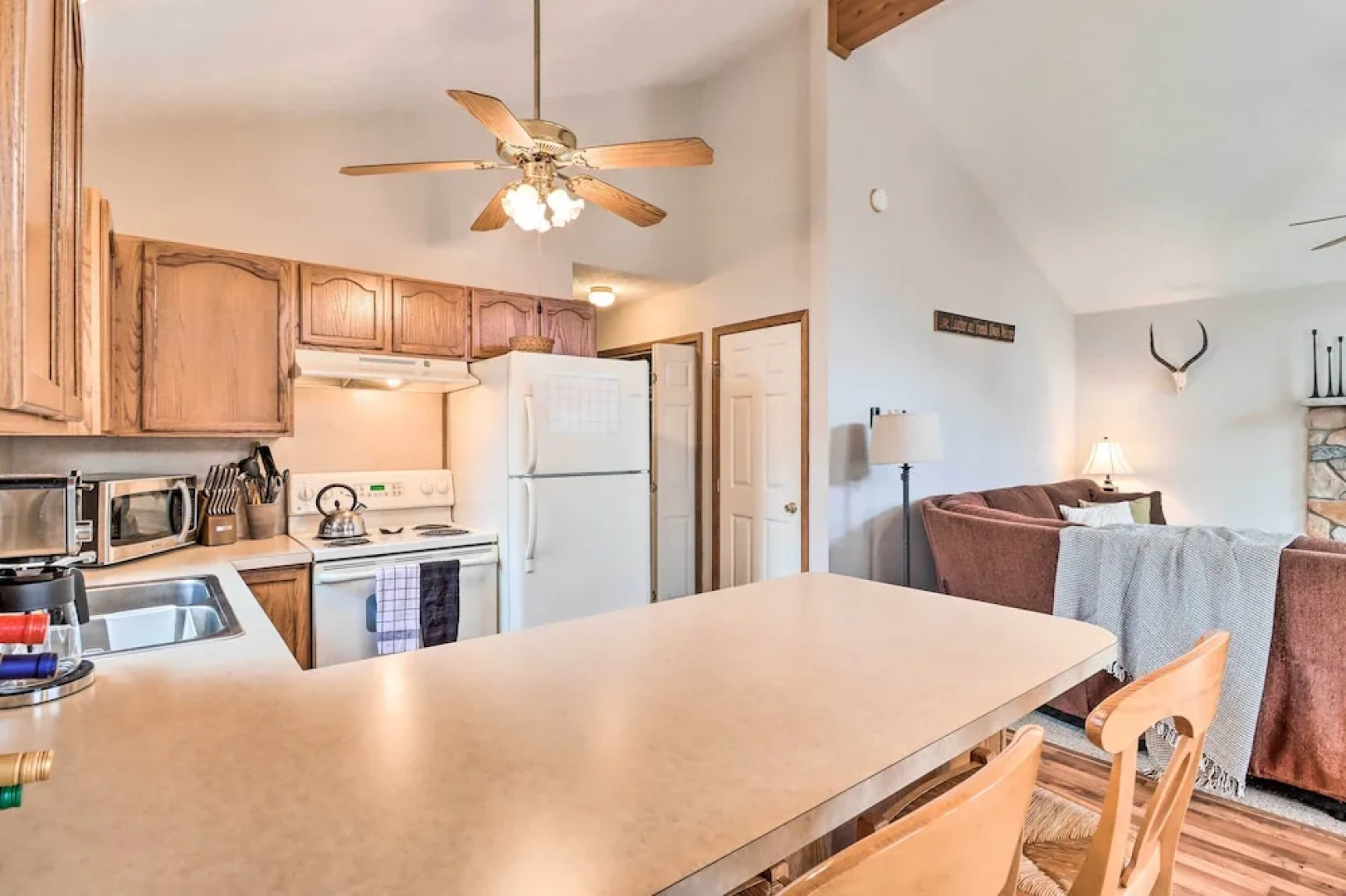 Albrightsville Cabin w/ Fire Pit: Swim, Hike & Ski