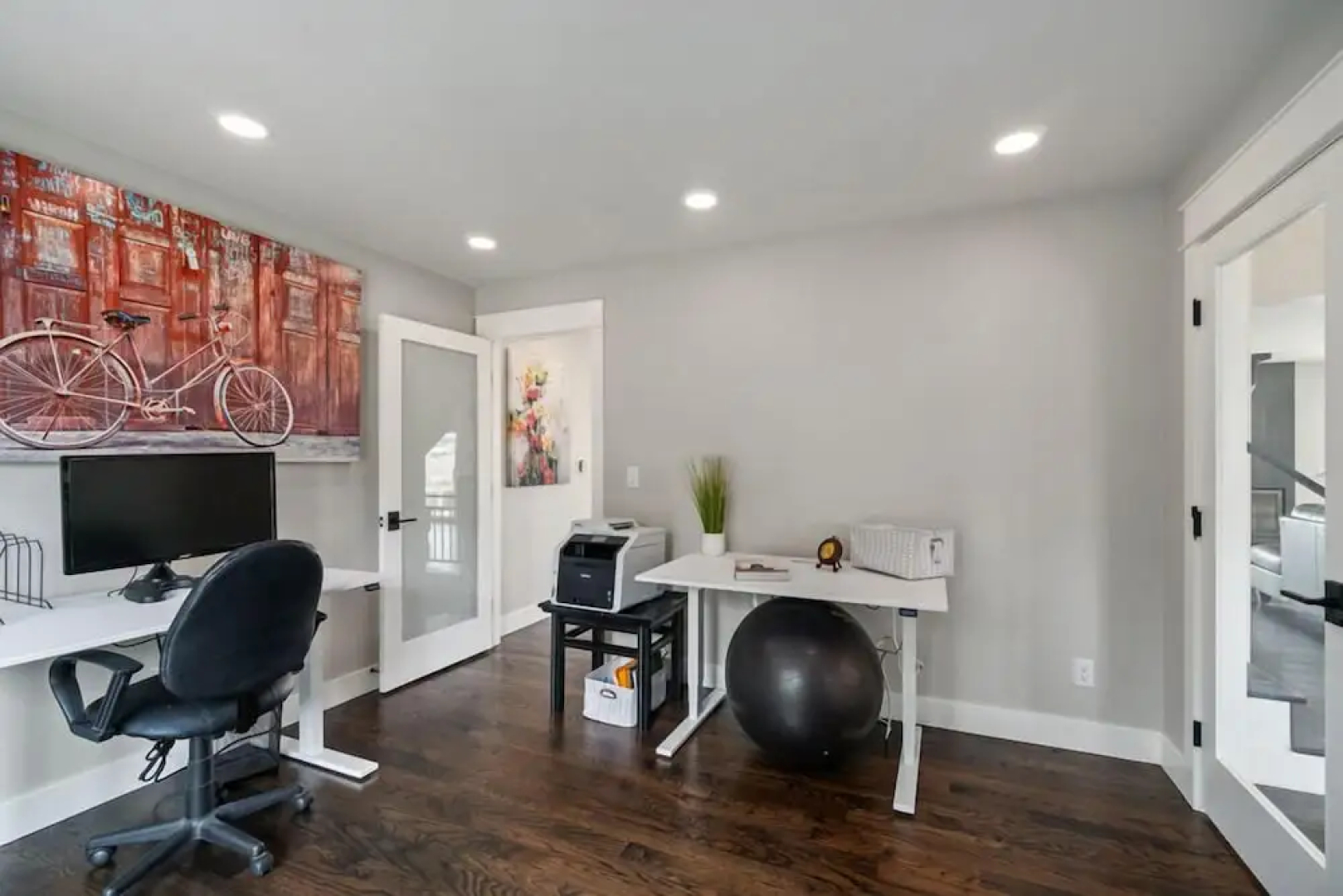 Outstanding Home, Incredible Views, Near Reservoir!