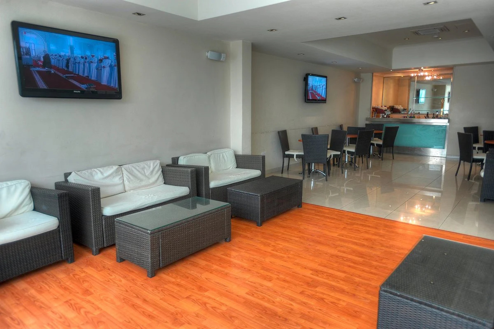 Plaza Regency Hotels