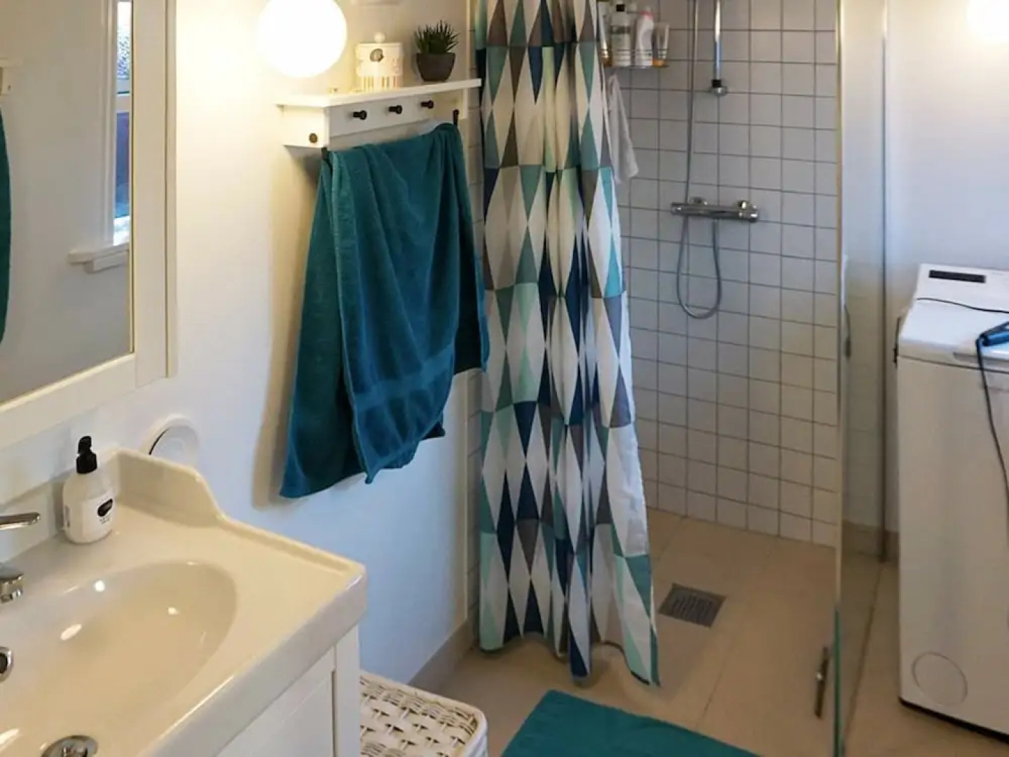 Enticing Holiday Home in Hovedstaden near Sea