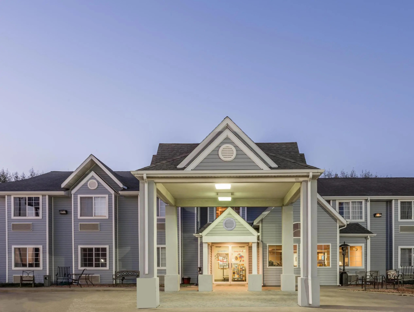 Boarders Inn and Suites Brush (ex.Microtel Inn by Wyndham Brush)