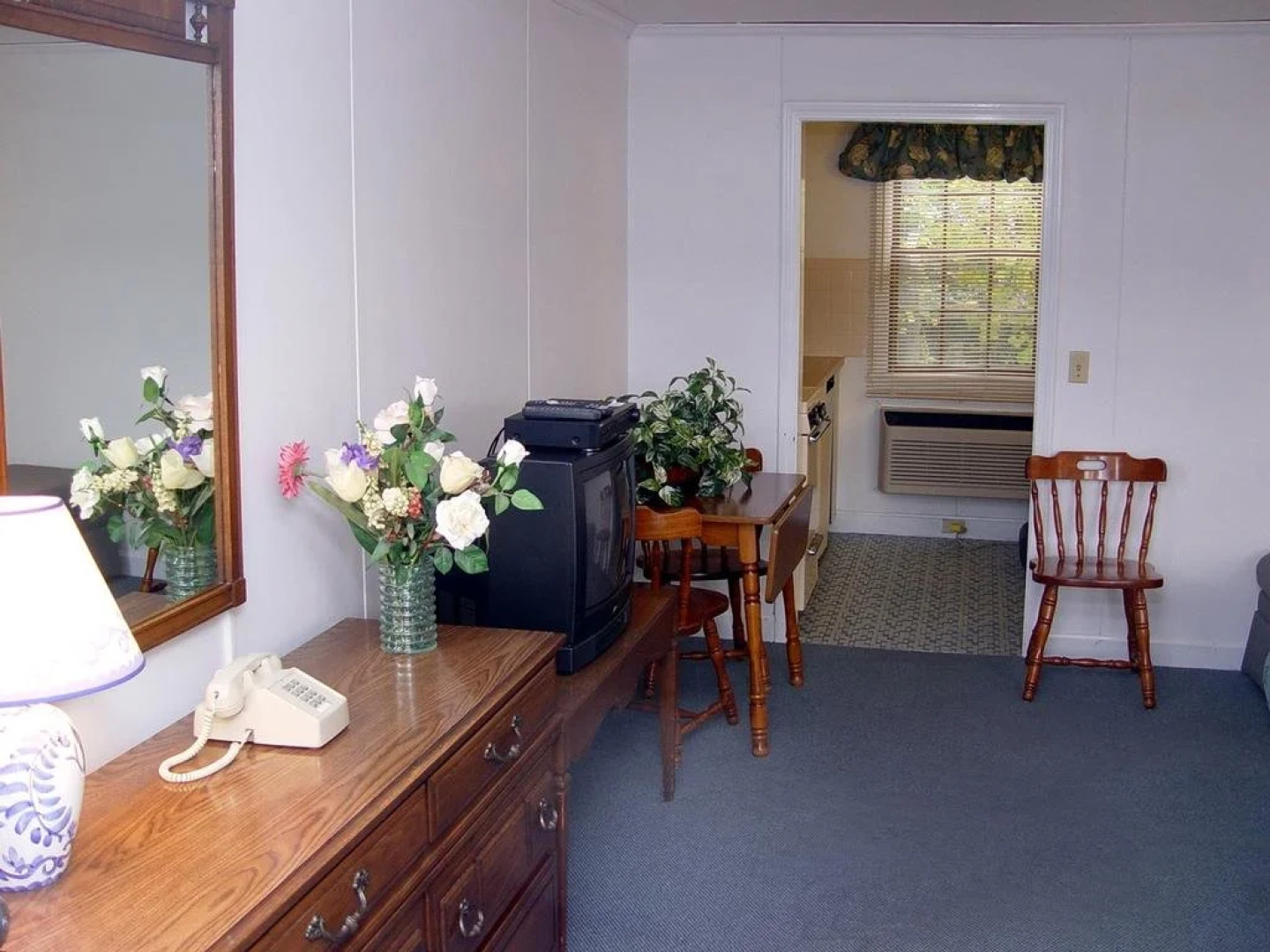 Cape Cod Harbor House Inn