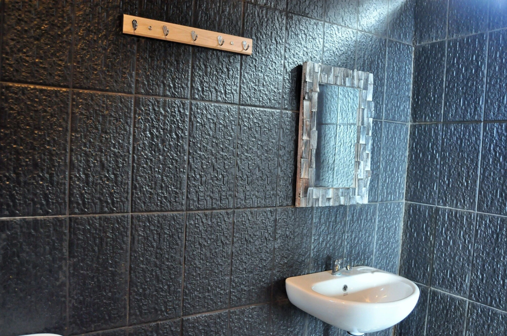 Bataran Garden Cottage