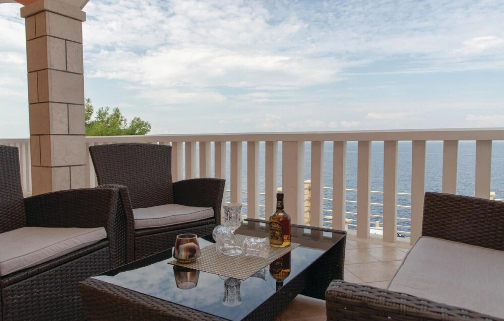 Beautiful Home in Blato With Wifi and 5 Bedrooms