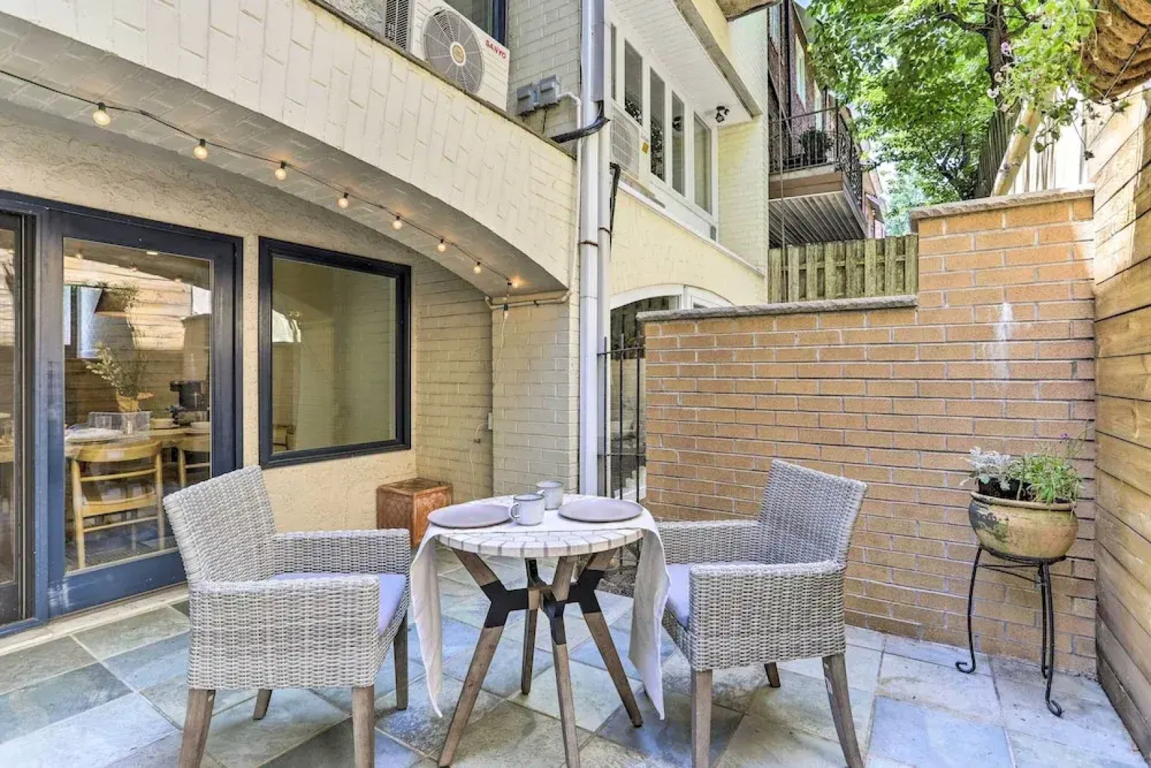 Central Philly Townhome w/ Patio & City Views!