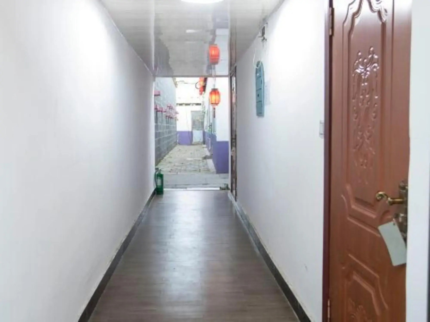 Changbai Dajun Hotel