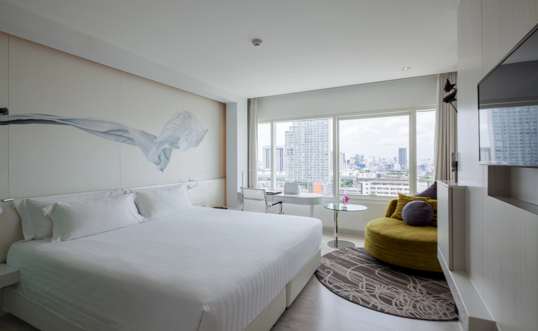 Centara Watergate Pavilion Hotel Bangkok