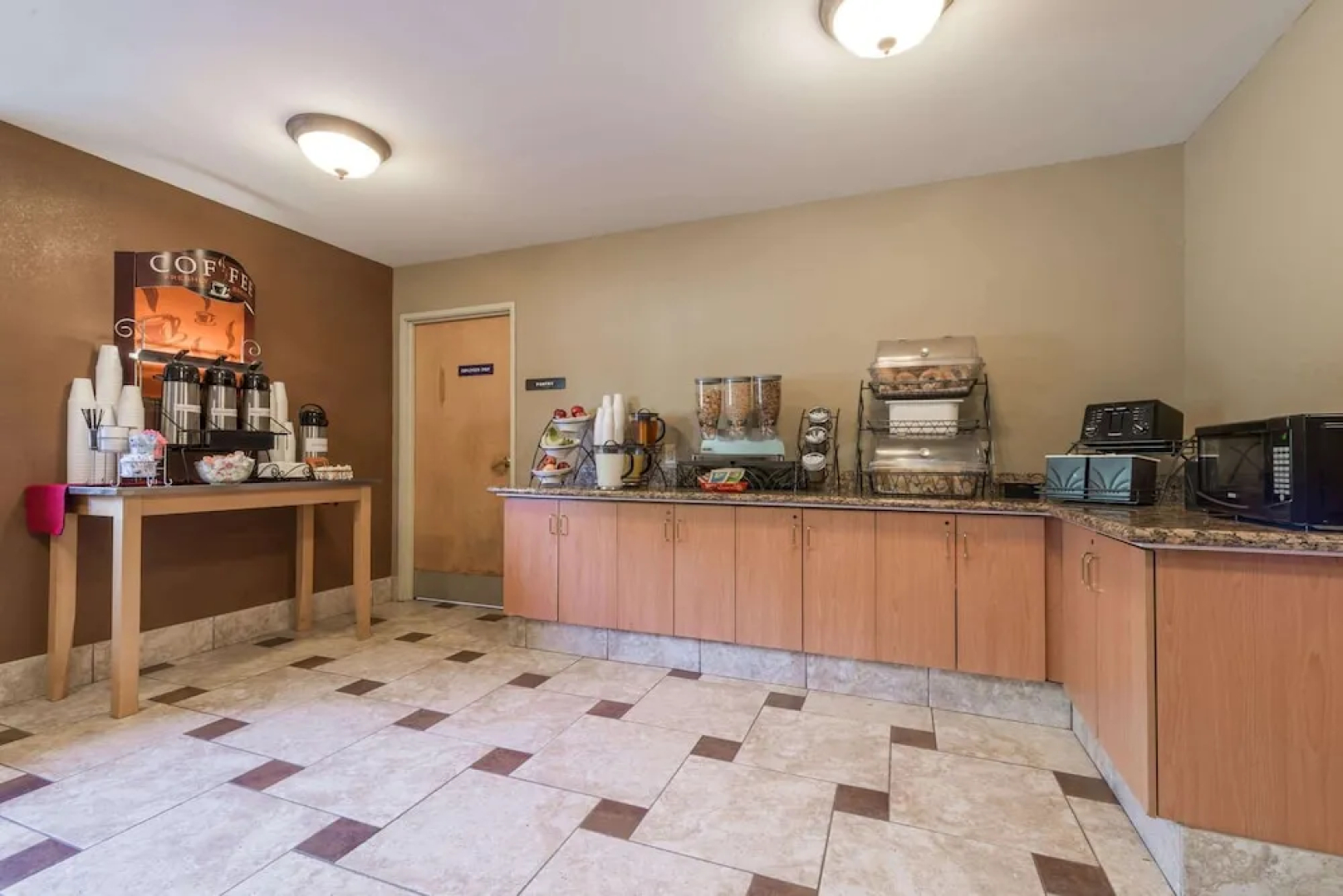Microtel Inn And Suites Philadelphia