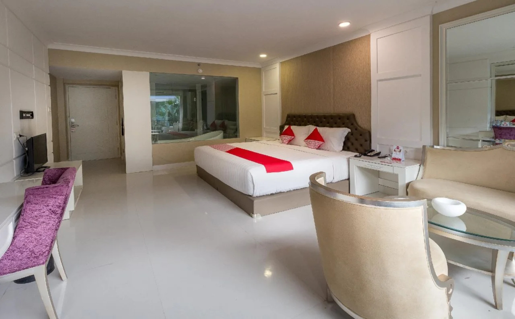 Dreamland Paradise Hotel