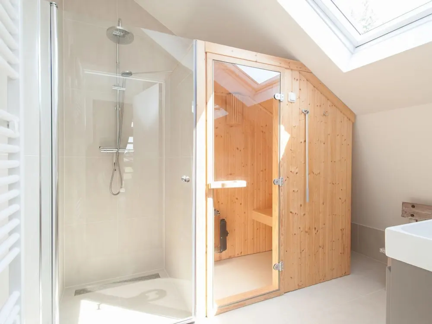 Beautiful new Villa With Sauna Surrounded by Dune Reserve Near the sea