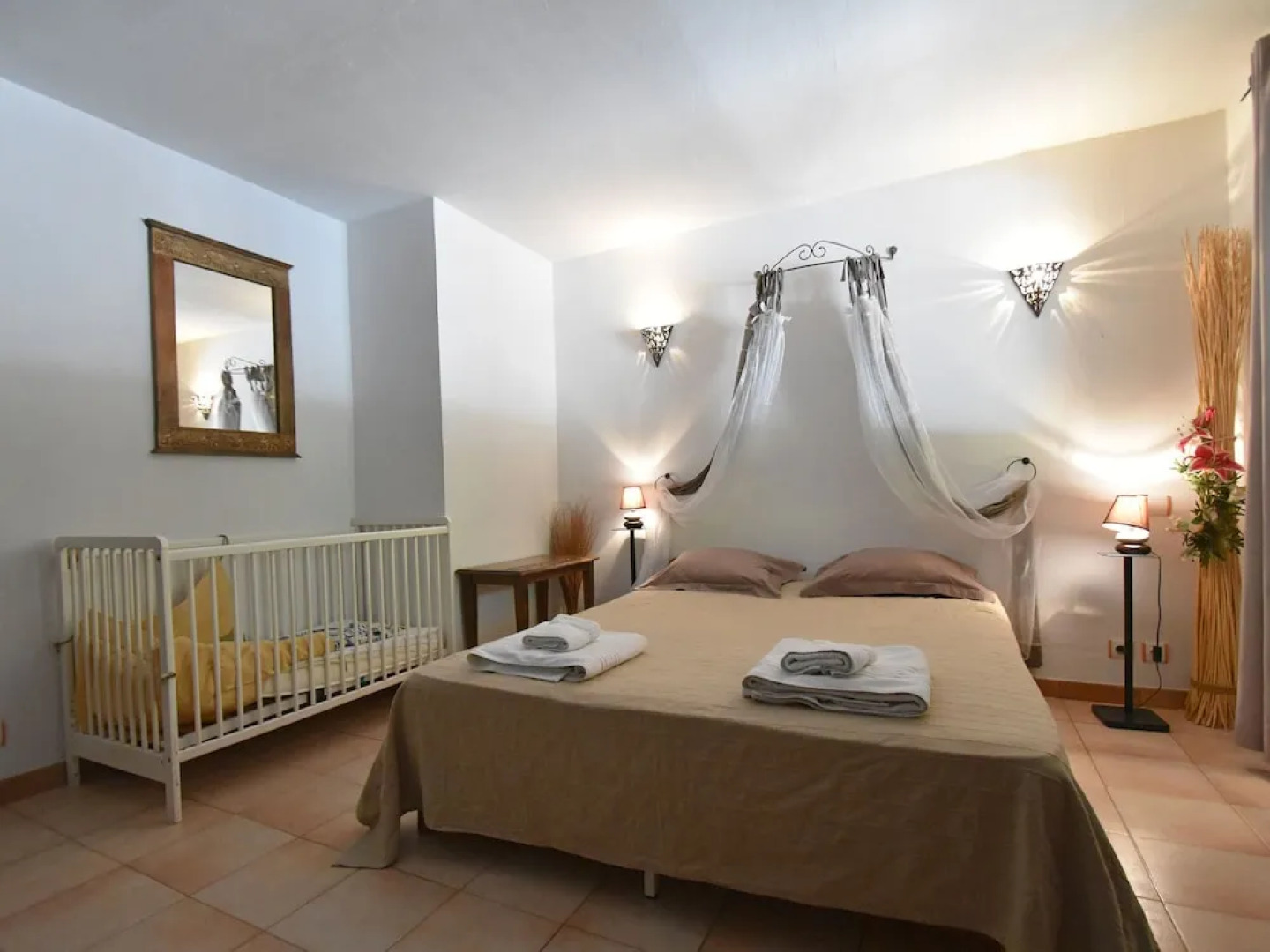 Beautiful, Modernly Decorated Provençal House Only 30 Kilometres From Cannes