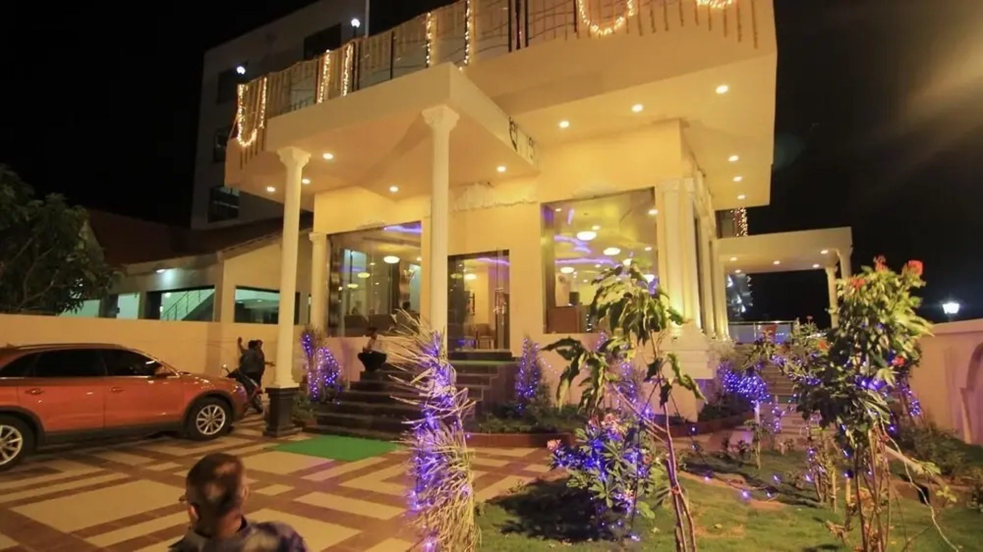 Saibaba International Supreme Hotel