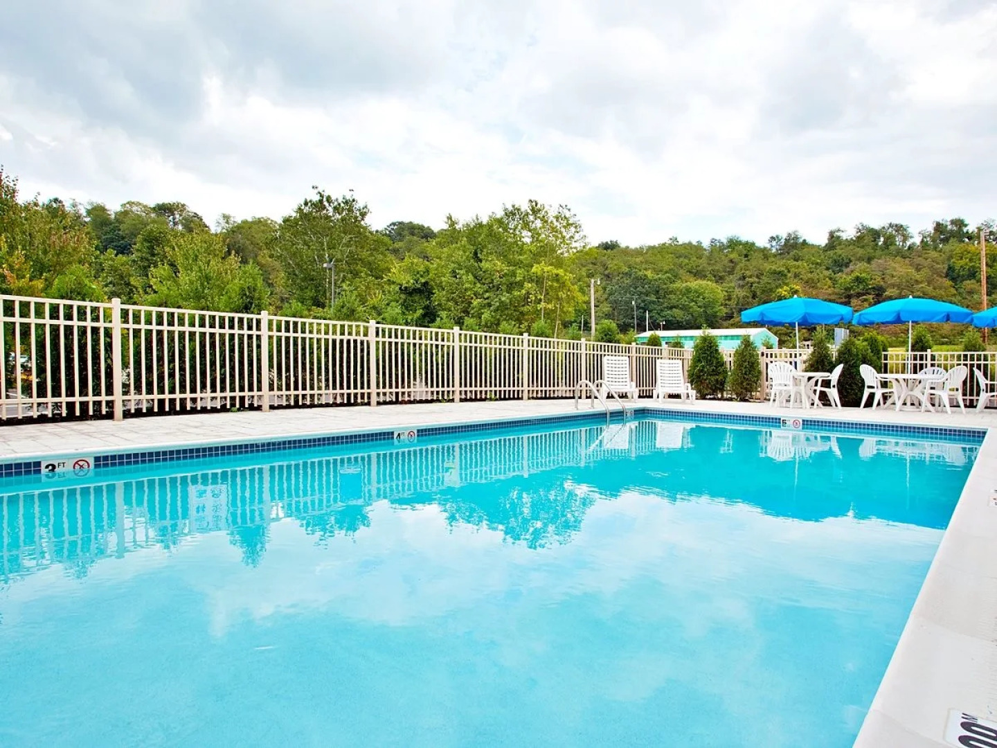 Holiday Inn Express Bentleyville