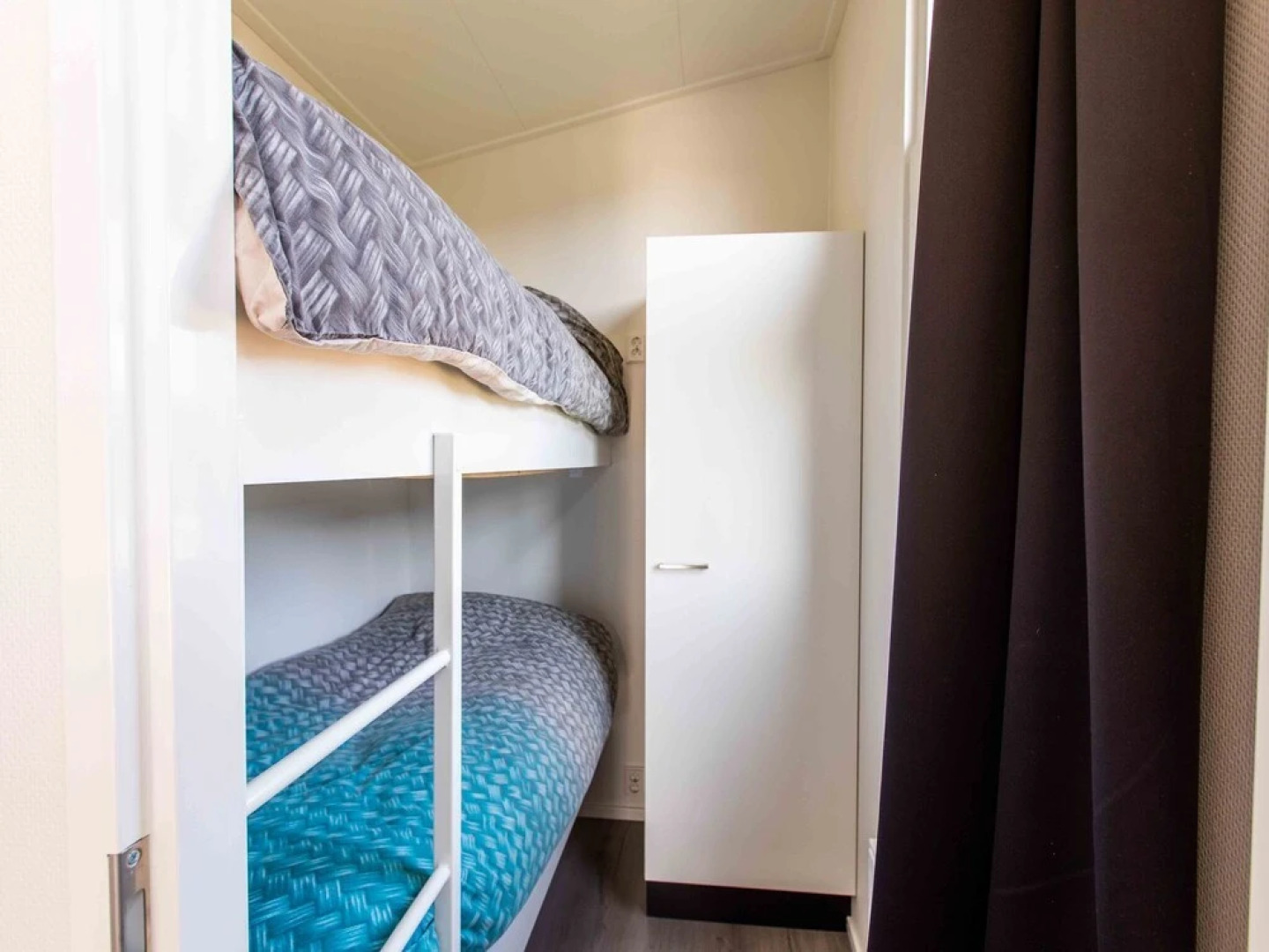 Modern Chalet With Dishwasher, Near Valkenburg