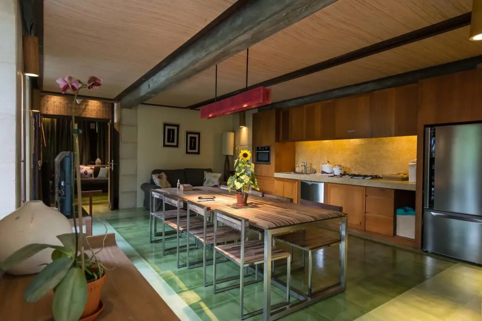 Casabrina Vacation Villas