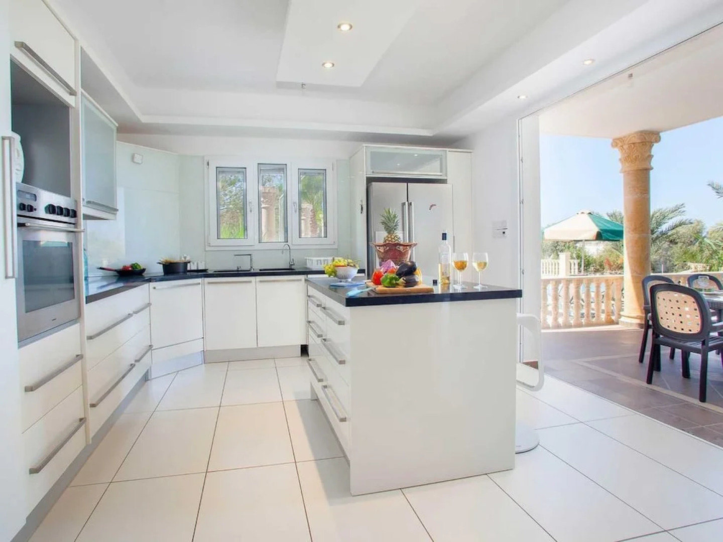 Twin Palms - Exclusive Luxury Villa Near Latchi