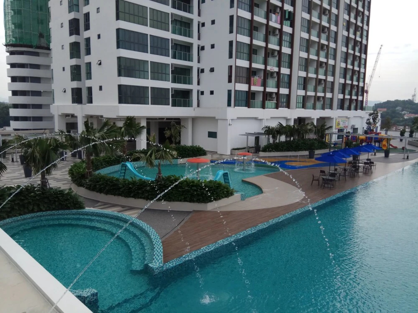 One Amerin Mall Residence Balakong