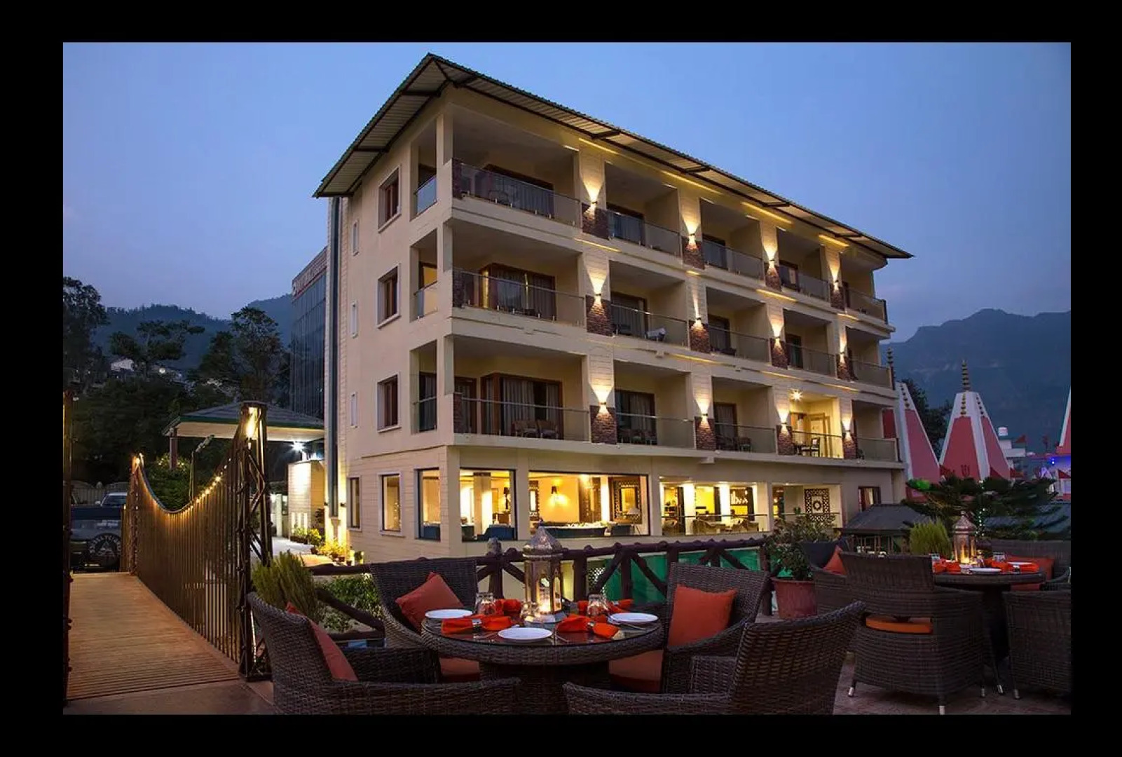 Divine Resort Laxman Jhula