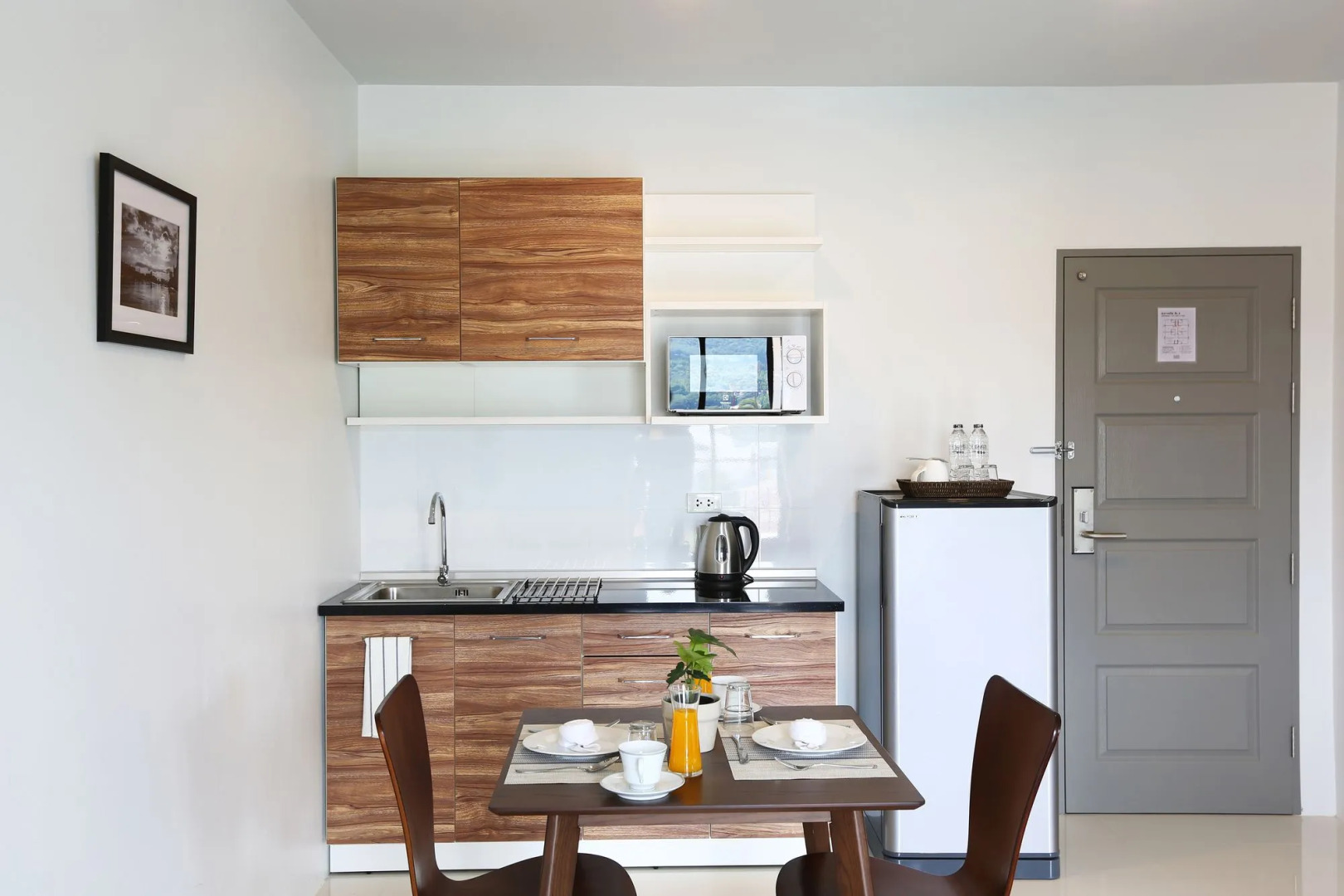 Sukh Serviced Apartment