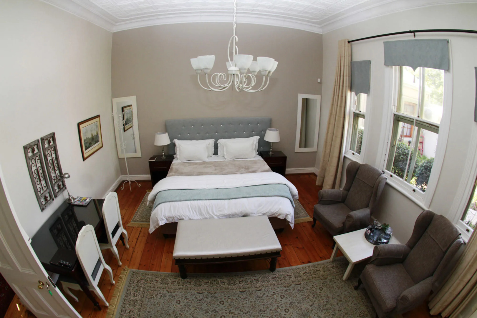 Oleander Guest House