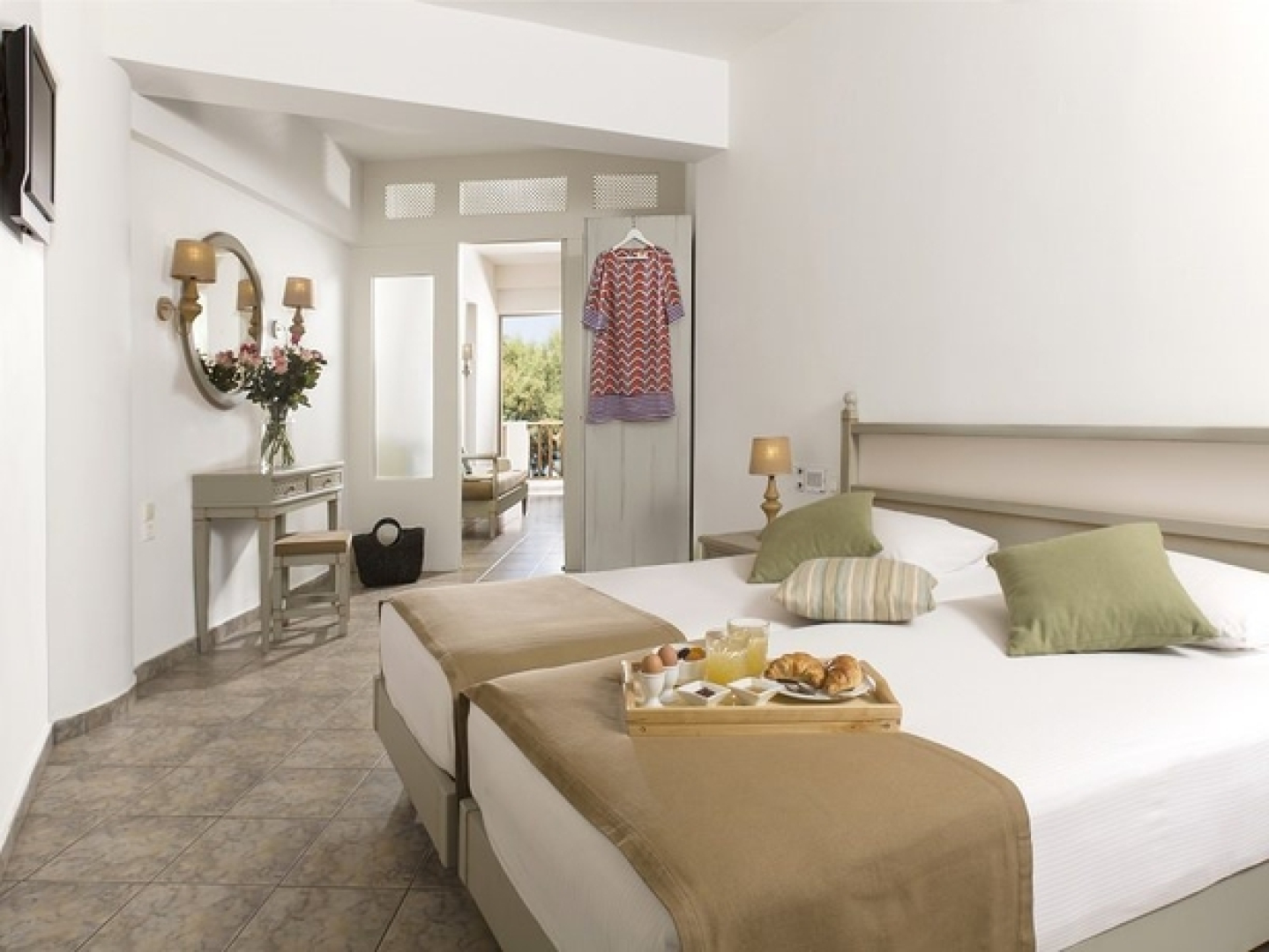 Almyrida Beach Studios