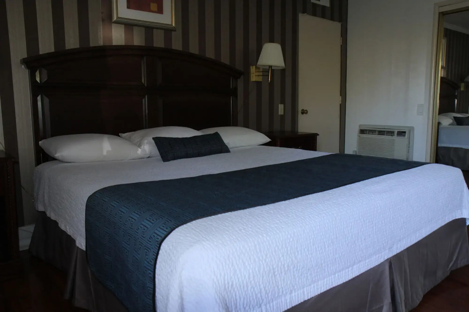 Anaheim Maingate Inn