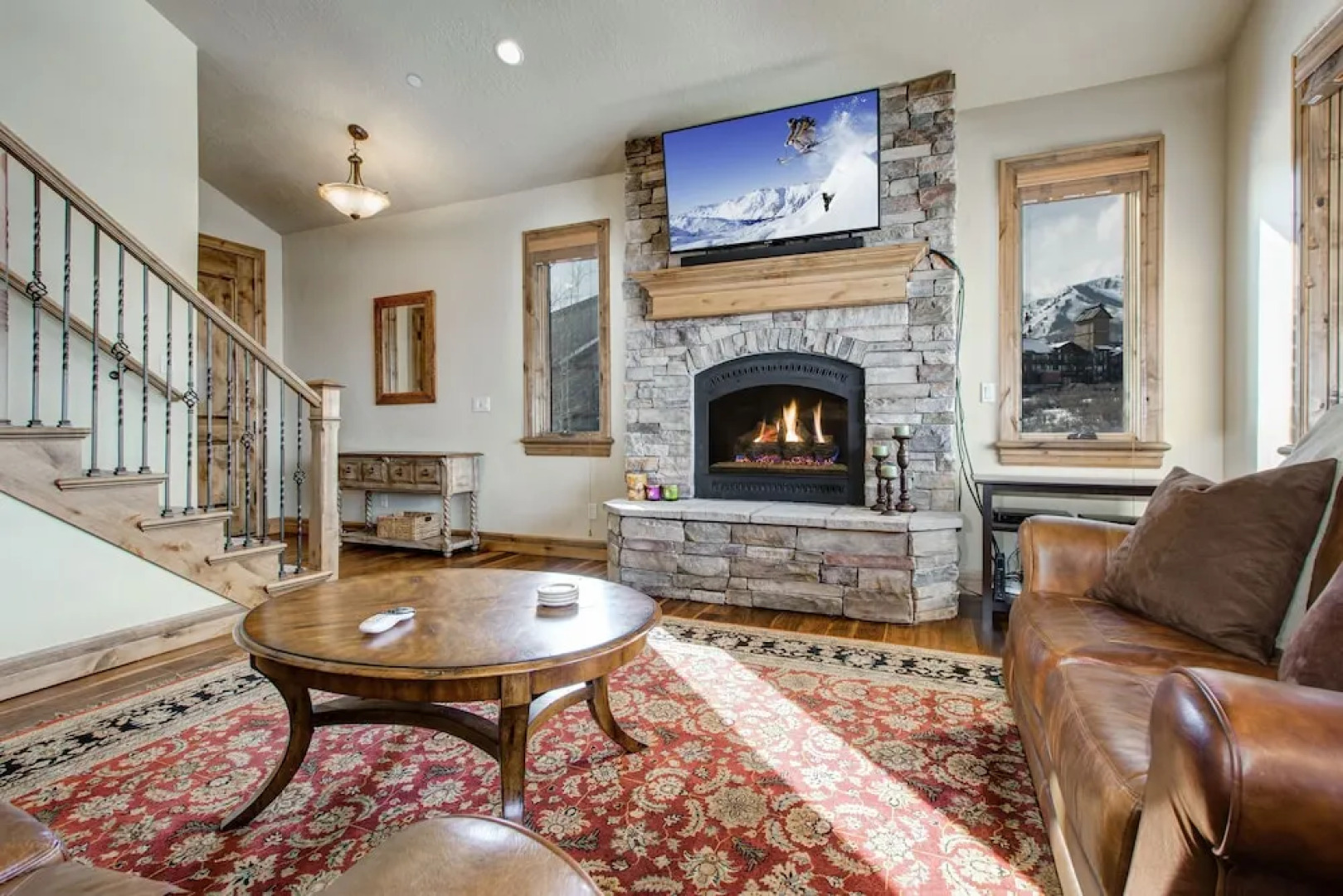 3br W/ Balconies, Hot Tub & Views - Near Gondola 3 Bedroom Townhouse