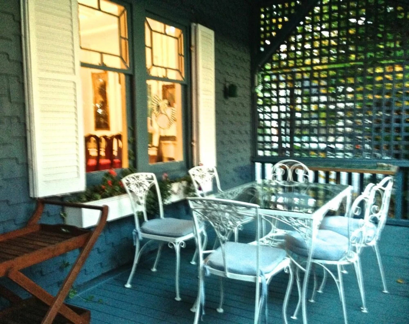 The Shore Path Cottage