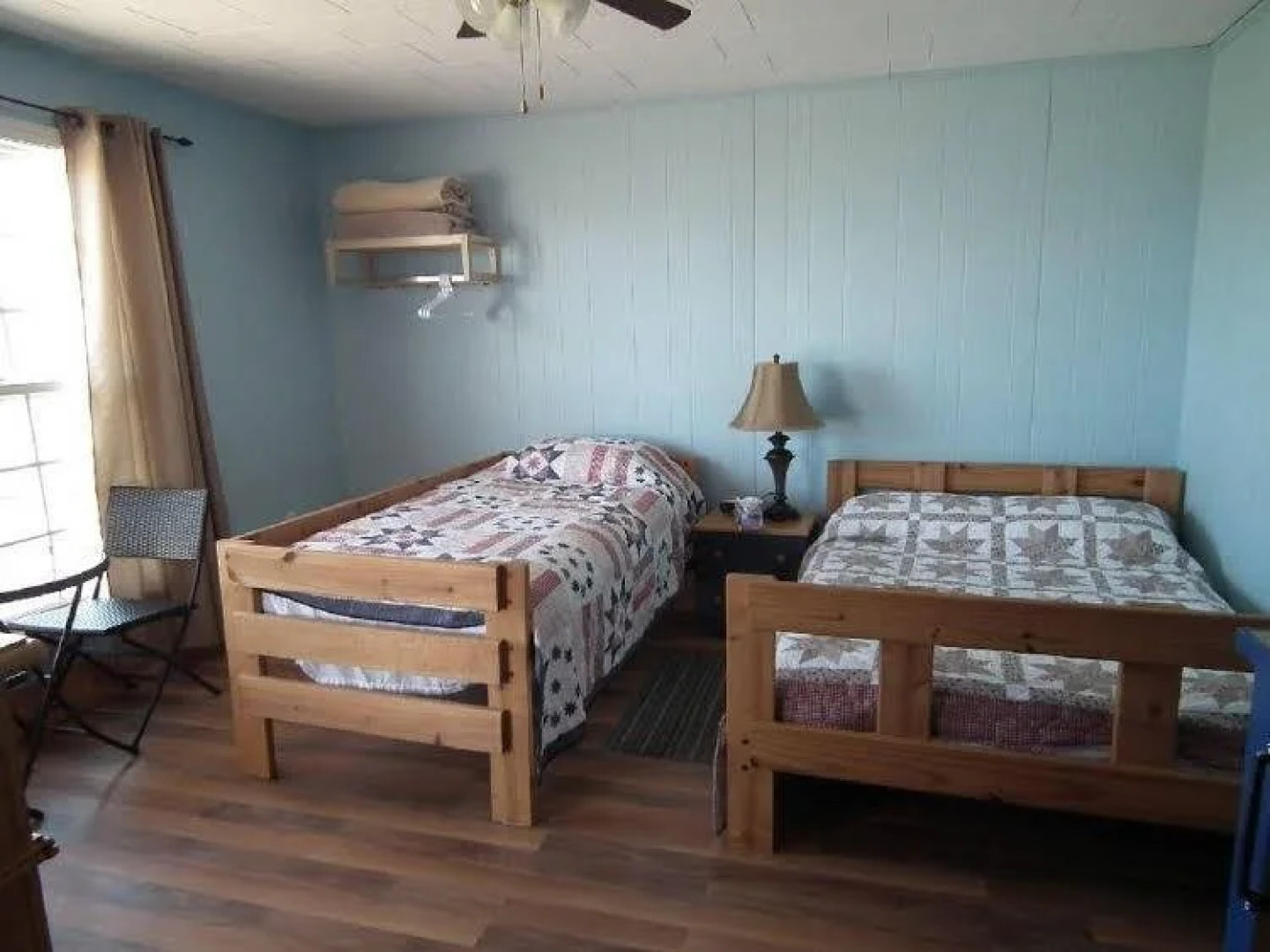 Points East Beach Motel