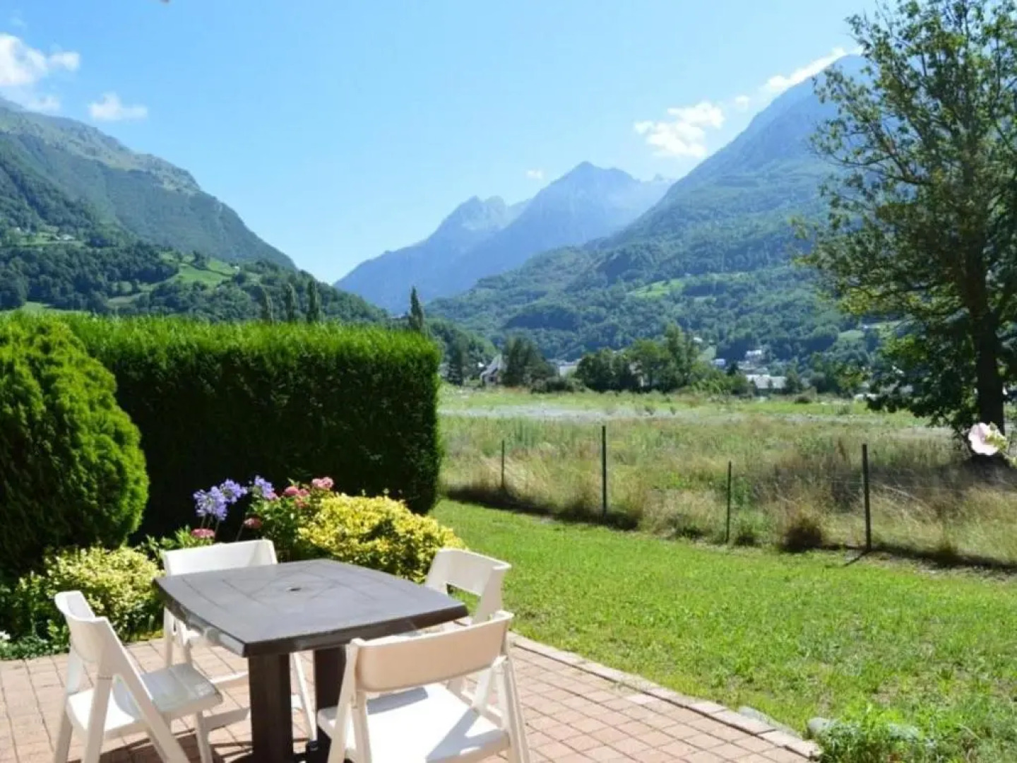 Appartement Esquièze-Sère, 3 Pièces, 7 Personnes - Fr-1-402-1