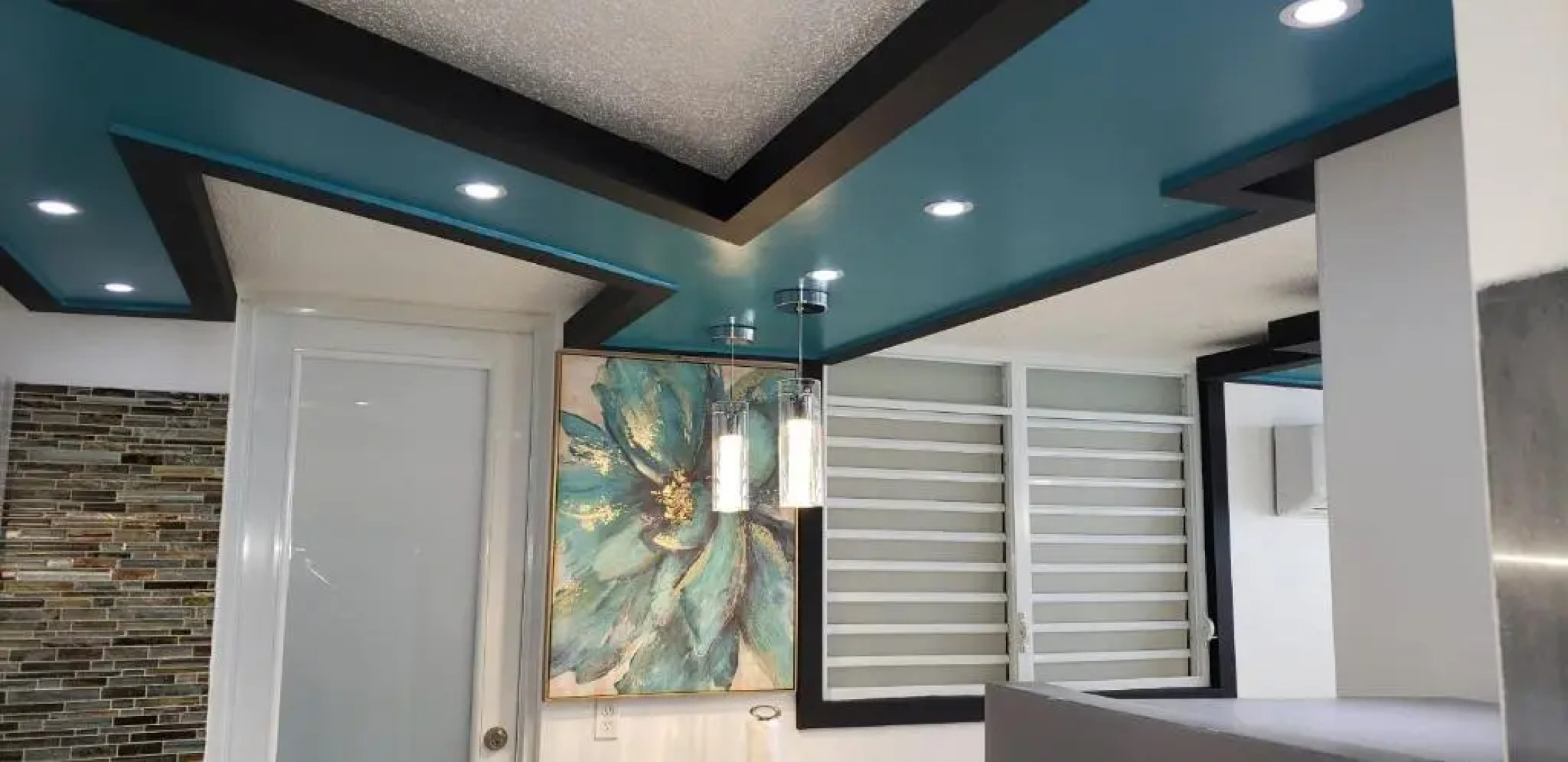 M/H house (#1) cozy and beautiful house near the airport and the beach